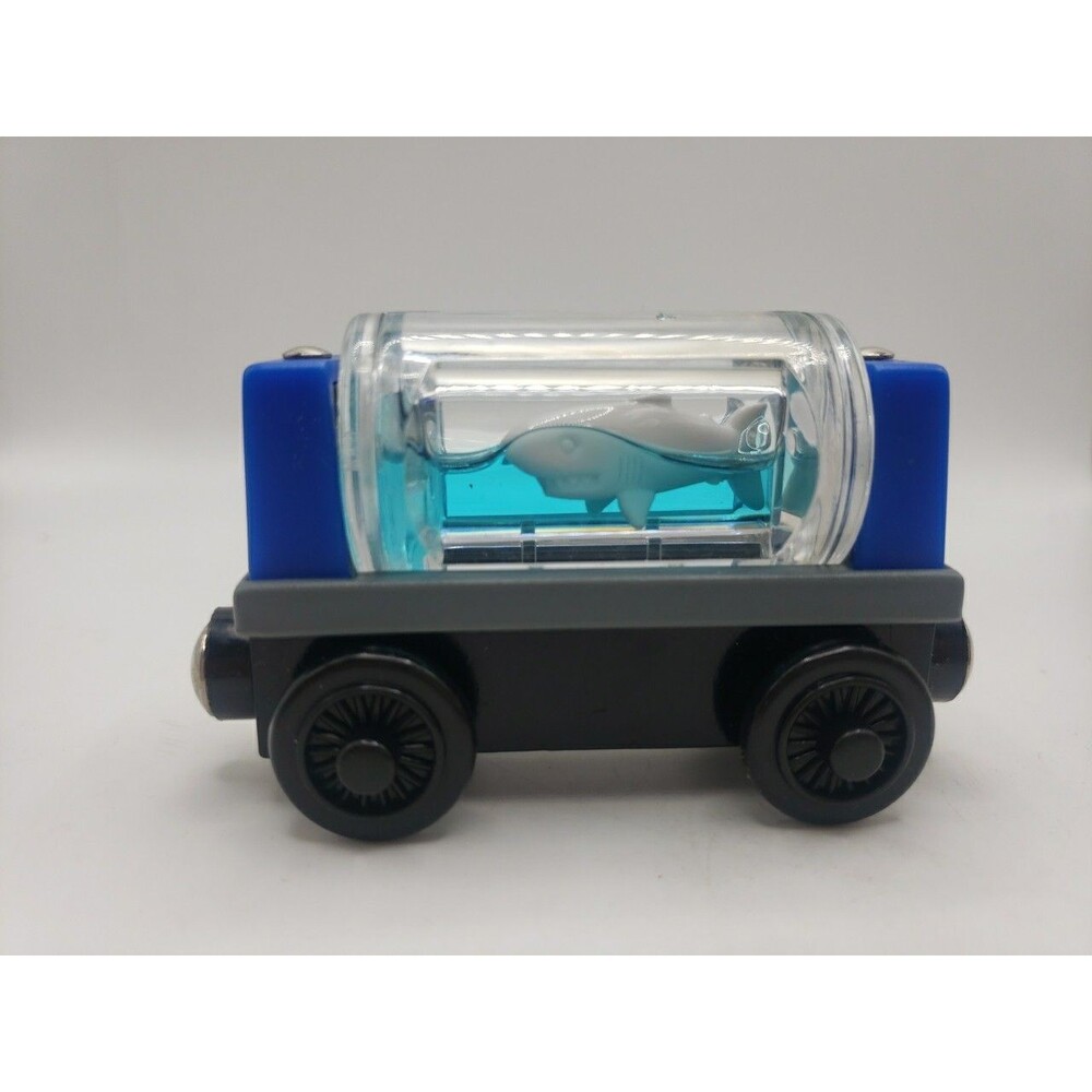 Thomas & Friends - Aquarium Shark Car - Magnetic Wooden Railway Car Sodor